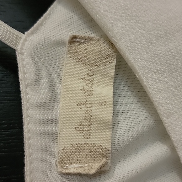 Altered State girls jumper - Picture 5 of 10